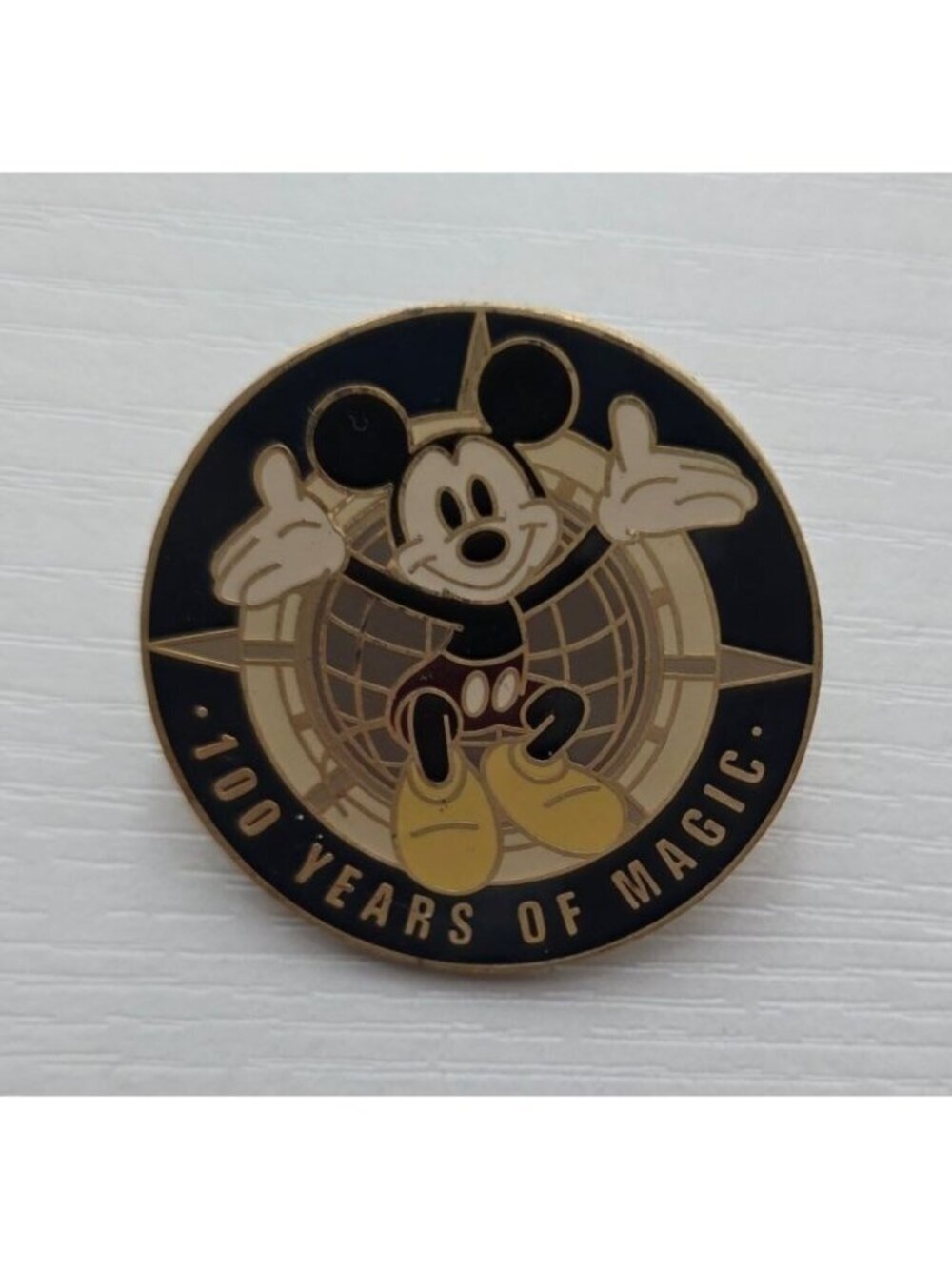 Vintage. Disney " 100 Years Of Magic " Mickey Mouse Globe Pin